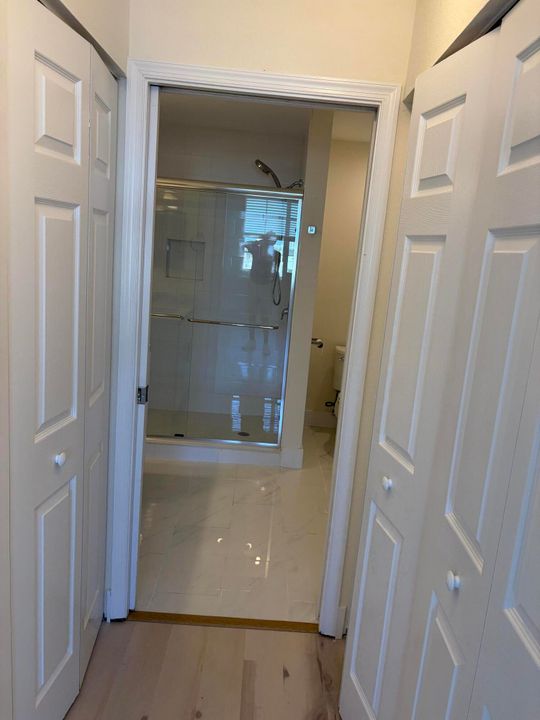 В аренду: $2,850 (2 спален, 1 ванн, 995 Квадратных фут)