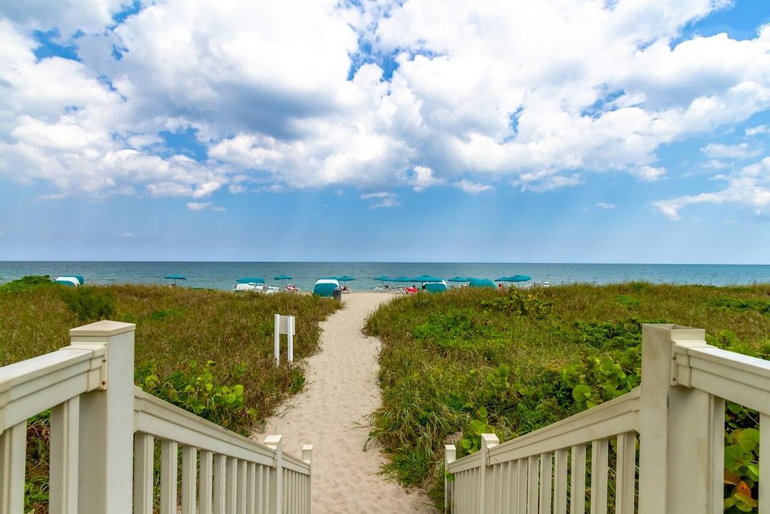 En Venta: $2,395,000 (2 camas, 2 baños, 2150 Pies cuadrados)