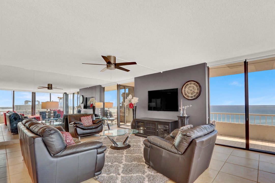 For Rent: $6,000 (2 beds, 2 baths, 1435 Square Feet)