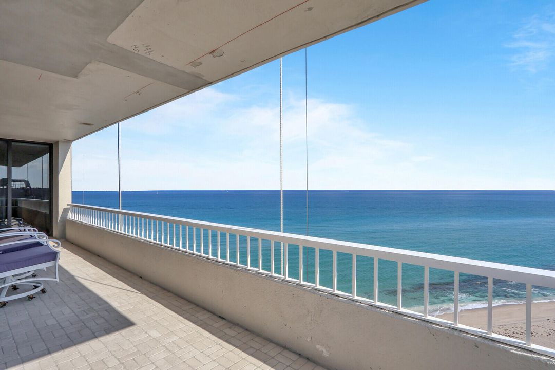 For Rent: $6,000 (2 beds, 2 baths, 1435 Square Feet)