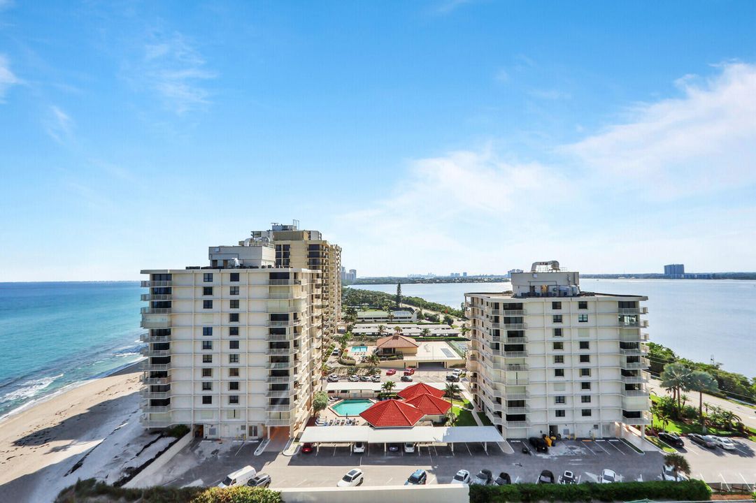 For Rent: $6,000 (2 beds, 2 baths, 1435 Square Feet)