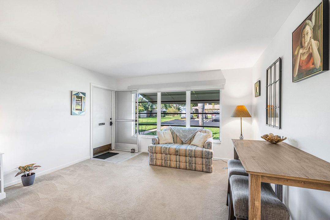 En Venta: $129,950 (1 camas, 1 baños, 1122 Pies cuadrados)