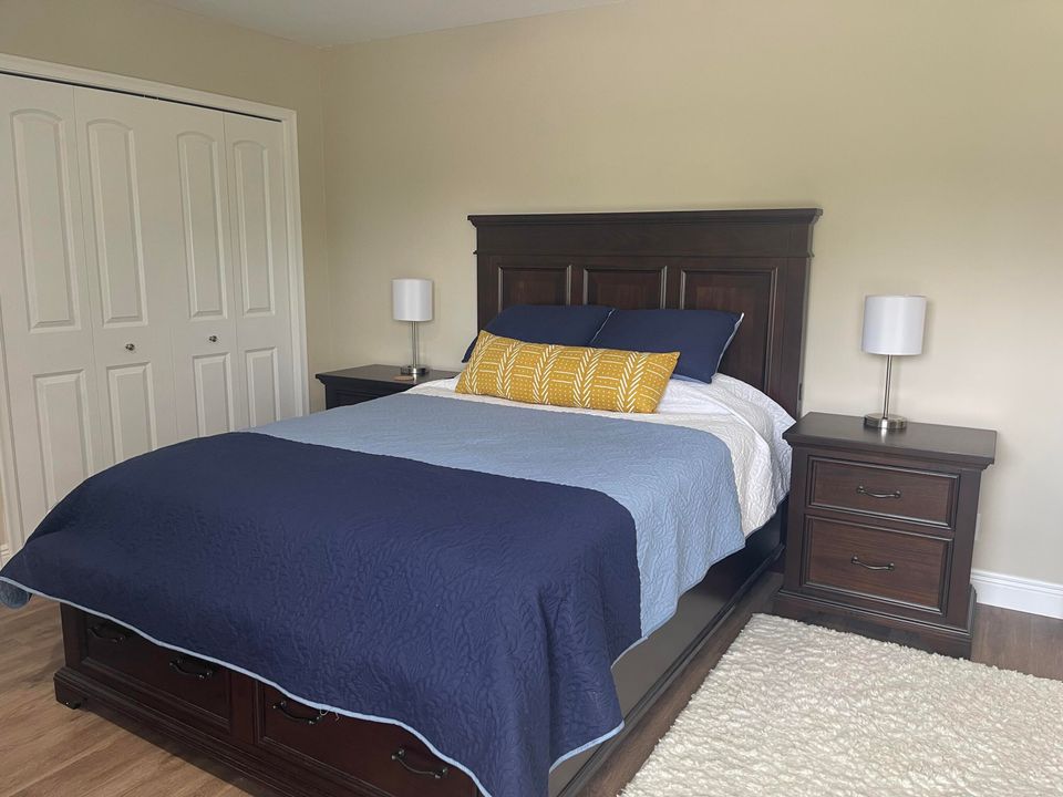 出租: $10,500 (2 贝兹, 2 浴室, 2820 平方英尺)