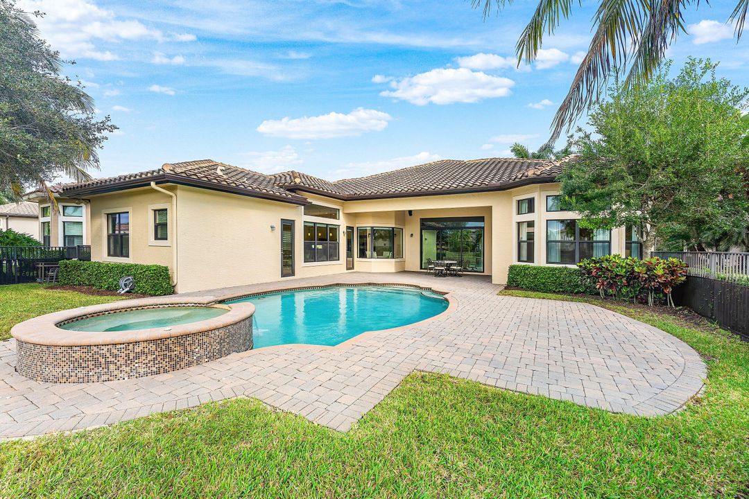 For Sale: $1,895,000 (4 beds, 3 baths, 3745 Square Feet)