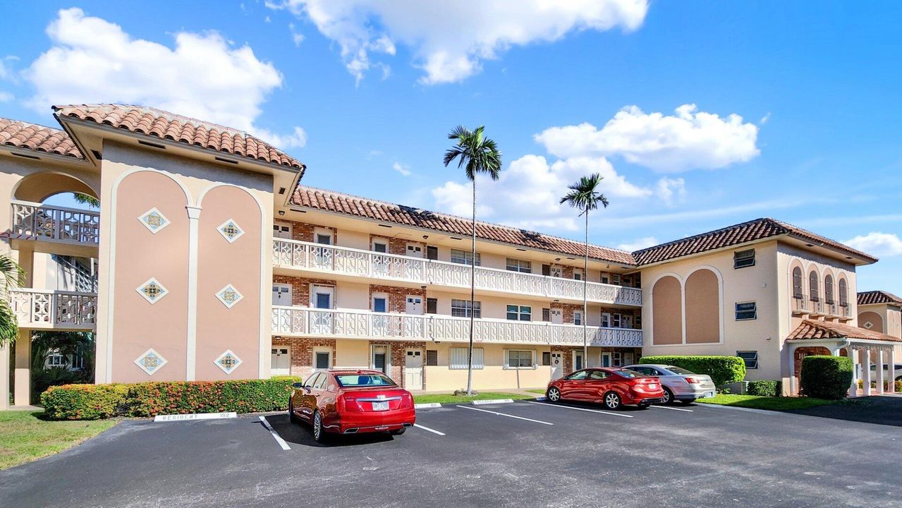 En Venta: $214,900 (2 camas, 2 baños, 1014 Pies cuadrados)