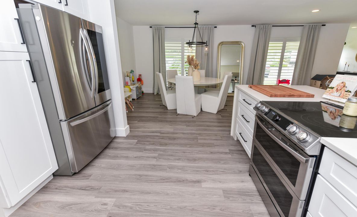 For Rent: $6,500 (3 beds, 2 baths, 2155 Square Feet)