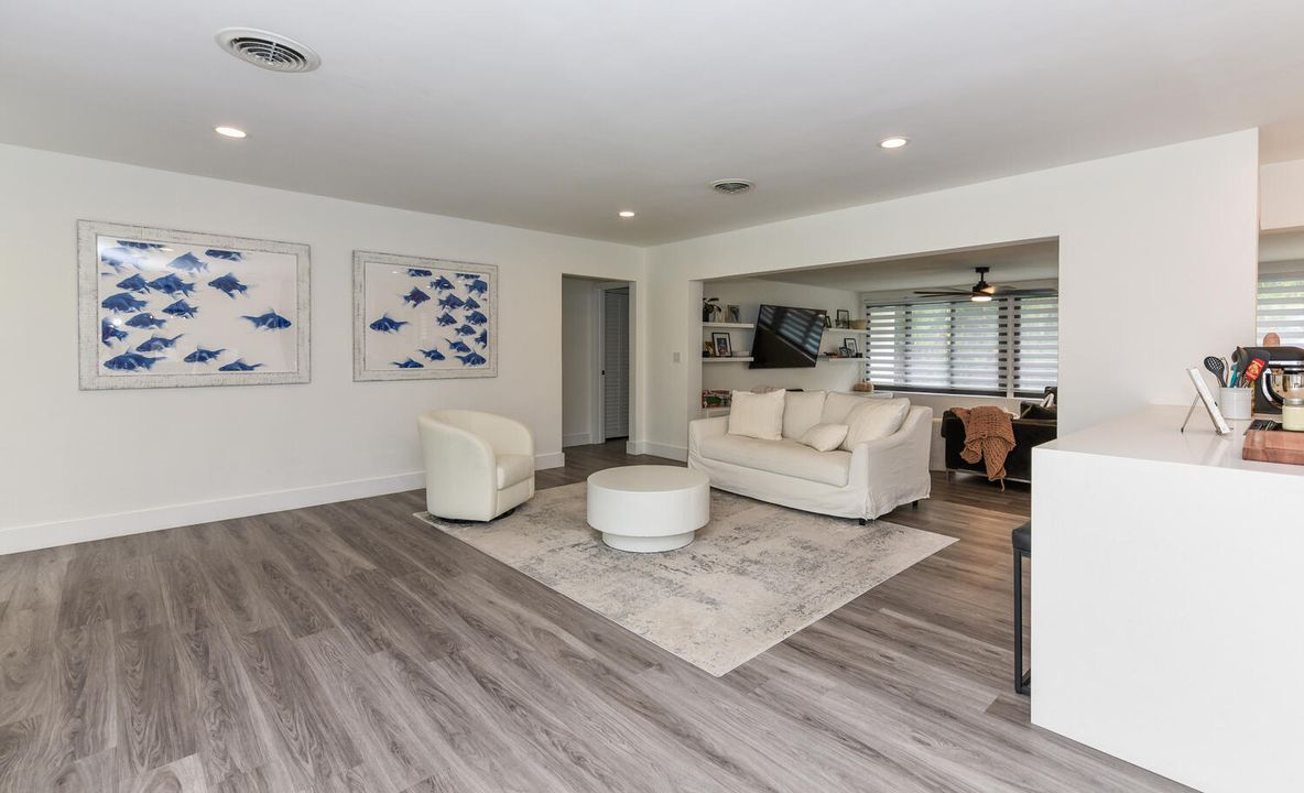 For Rent: $6,500 (3 beds, 2 baths, 2155 Square Feet)