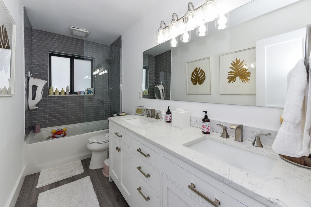 For Rent: $6,500 (3 beds, 2 baths, 2155 Square Feet)