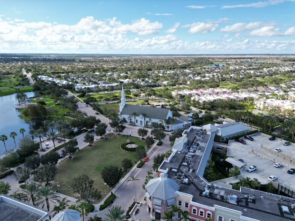 В аренду: $2,150 (2 спален, 2 ванн, 1250 Квадратных фут)