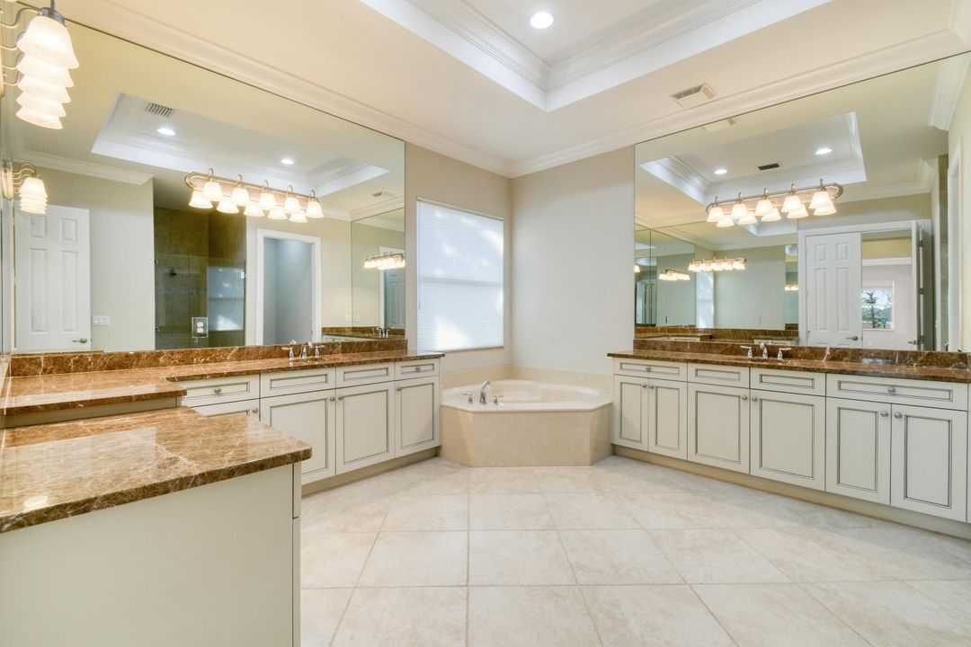 En Venta: $1,650,000 (3 camas, 3 baños, 3397 Pies cuadrados)