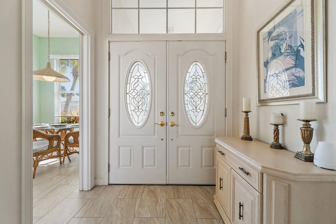 For Sale: $499,000 (3 beds, 2 baths, 2017 Square Feet)