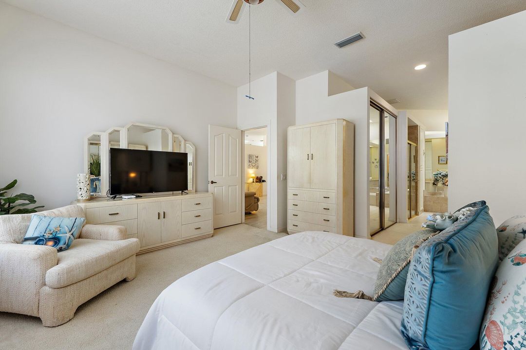 For Sale: $499,000 (3 beds, 2 baths, 2017 Square Feet)