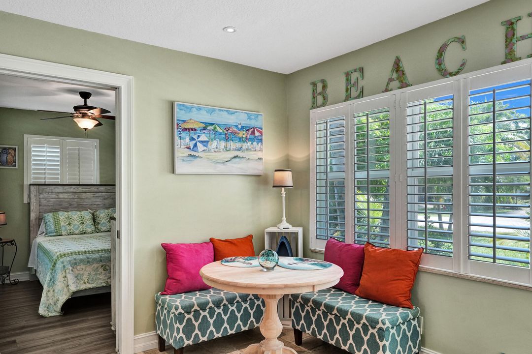 For Rent: $3,100 (2 beds, 1 baths, 816 Square Feet)