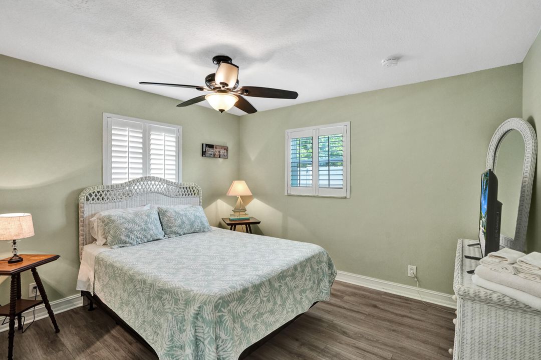 For Rent: $3,100 (2 beds, 1 baths, 816 Square Feet)