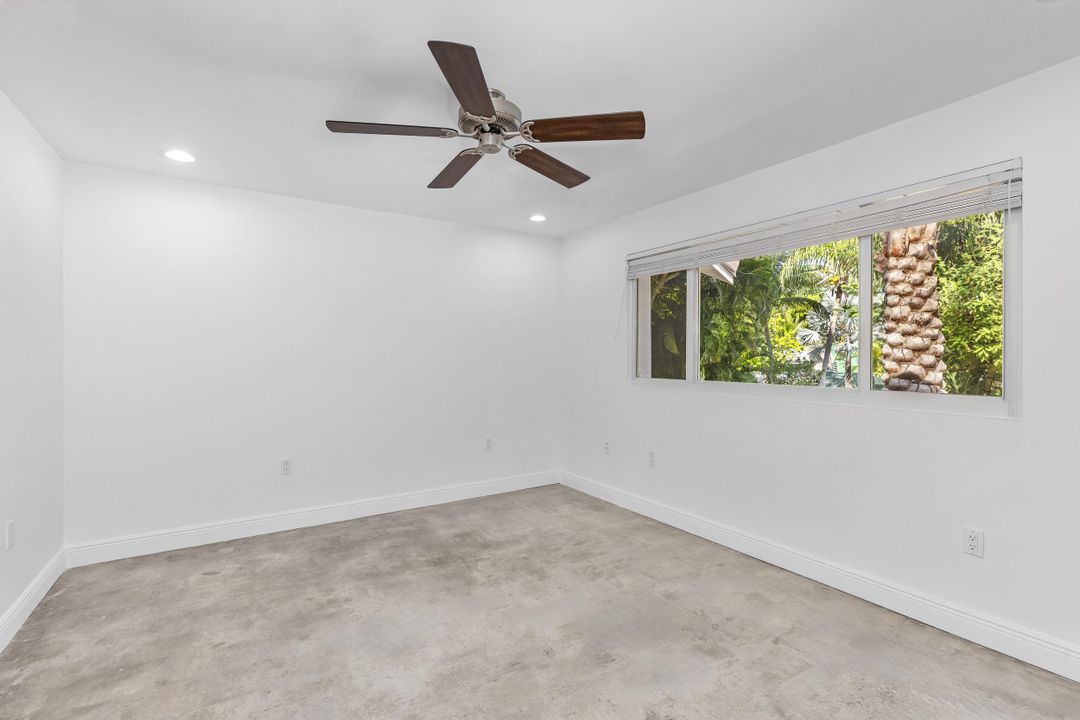 For Sale: $2,495,000 (3 beds, 2 baths, 2116 Square Feet)