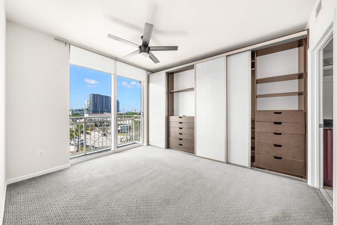 В аренду: $2,800 (2 спален, 2 ванн, 1063 Квадратных фут)