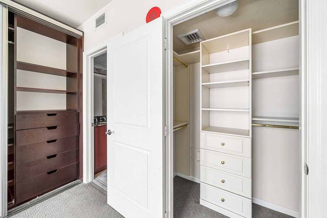 В аренду: $2,800 (2 спален, 2 ванн, 1063 Квадратных фут)