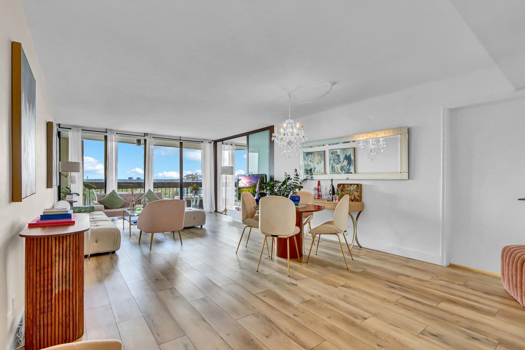 В аренду: $2,900 (2 спален, 2 ванн, 1294 Квадратных фут)