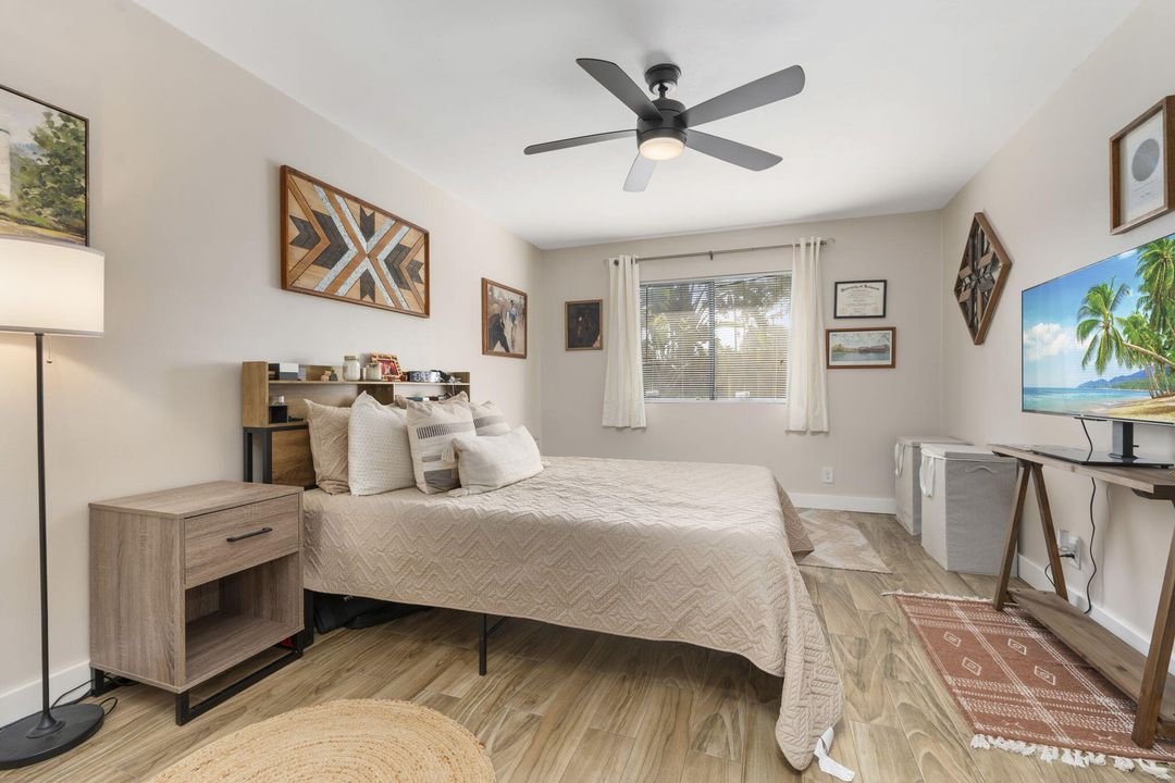 For Sale: $349,000 (2 beds, 2 baths, 1177 Square Feet)