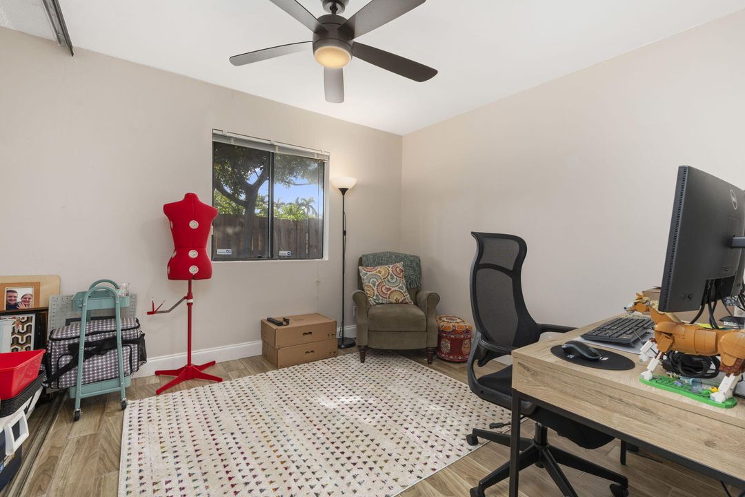 For Sale: $349,000 (2 beds, 2 baths, 1177 Square Feet)