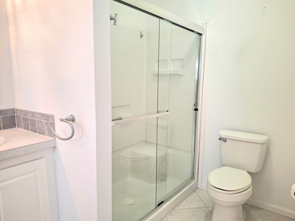 En Venta: $159,900 (2 camas, 2 baños, 1342 Pies cuadrados)