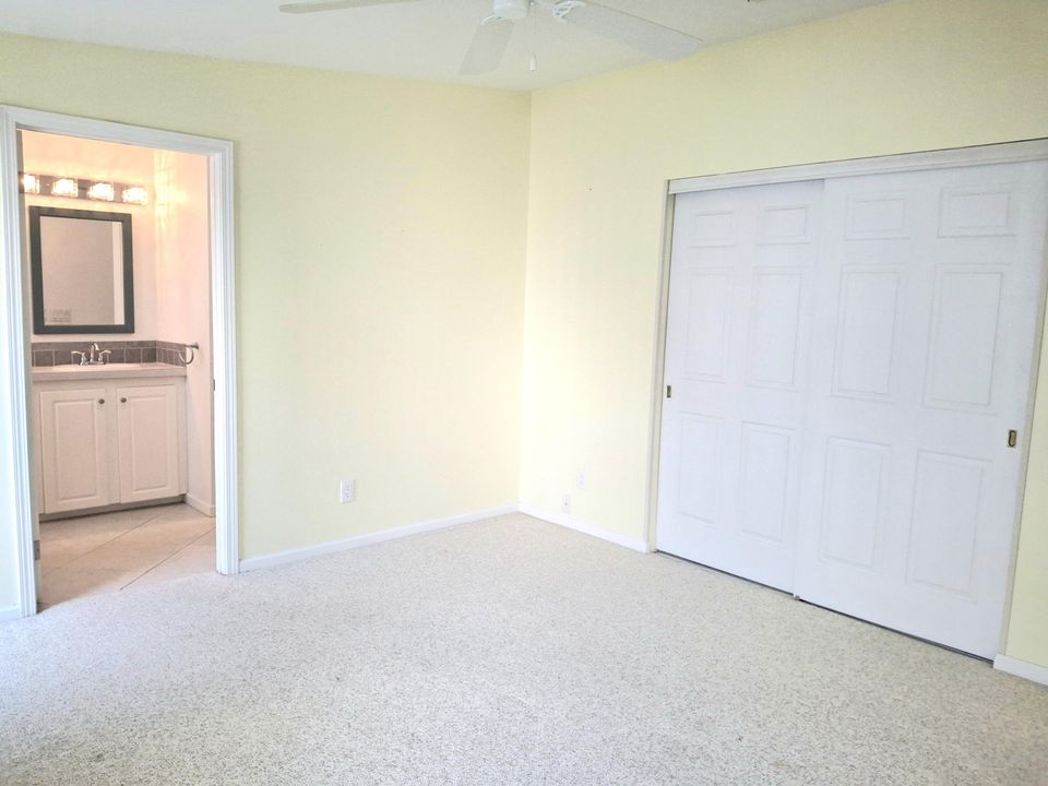 En Venta: $159,900 (2 camas, 2 baños, 1342 Pies cuadrados)