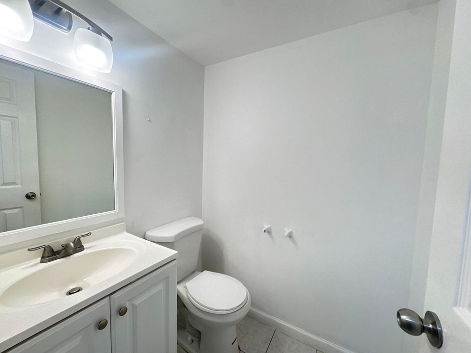 В аренду: $1,700 (1 спален, 1 ванн, 722 Квадратных фут)