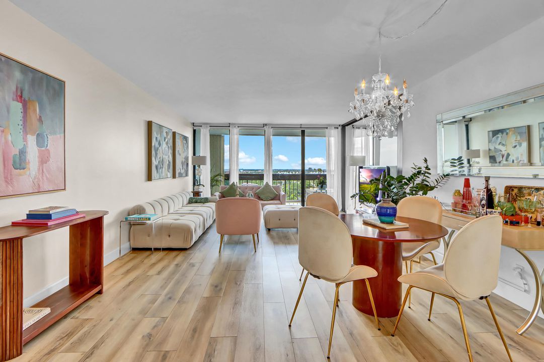 В аренду: $2,900 (2 спален, 2 ванн, 1294 Квадратных фут)