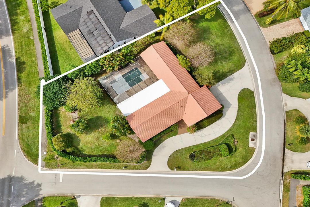 For Sale: $899,000 (3 beds, 2 baths, 2151 Square Feet)