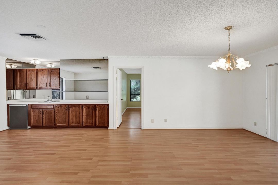 For Sale: $899,000 (3 beds, 2 baths, 2151 Square Feet)