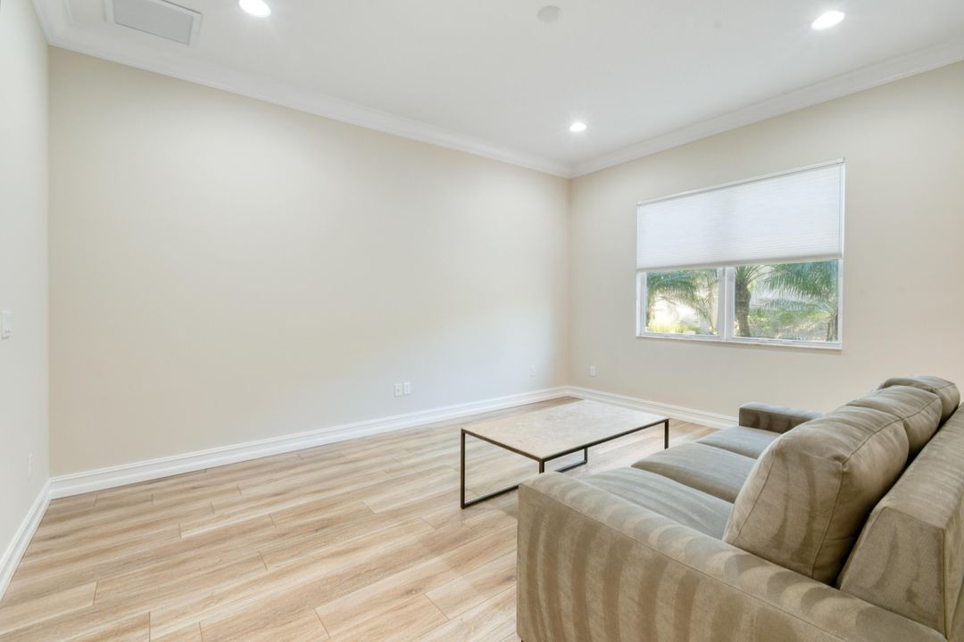 En Venta: $1,650,000 (3 camas, 3 baños, 3397 Pies cuadrados)