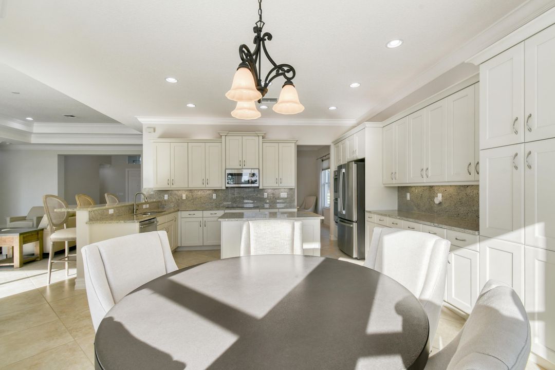 En Venta: $1,650,000 (3 camas, 3 baños, 3397 Pies cuadrados)