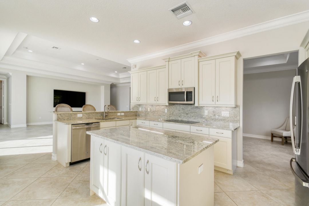 En Venta: $1,650,000 (3 camas, 3 baños, 3397 Pies cuadrados)