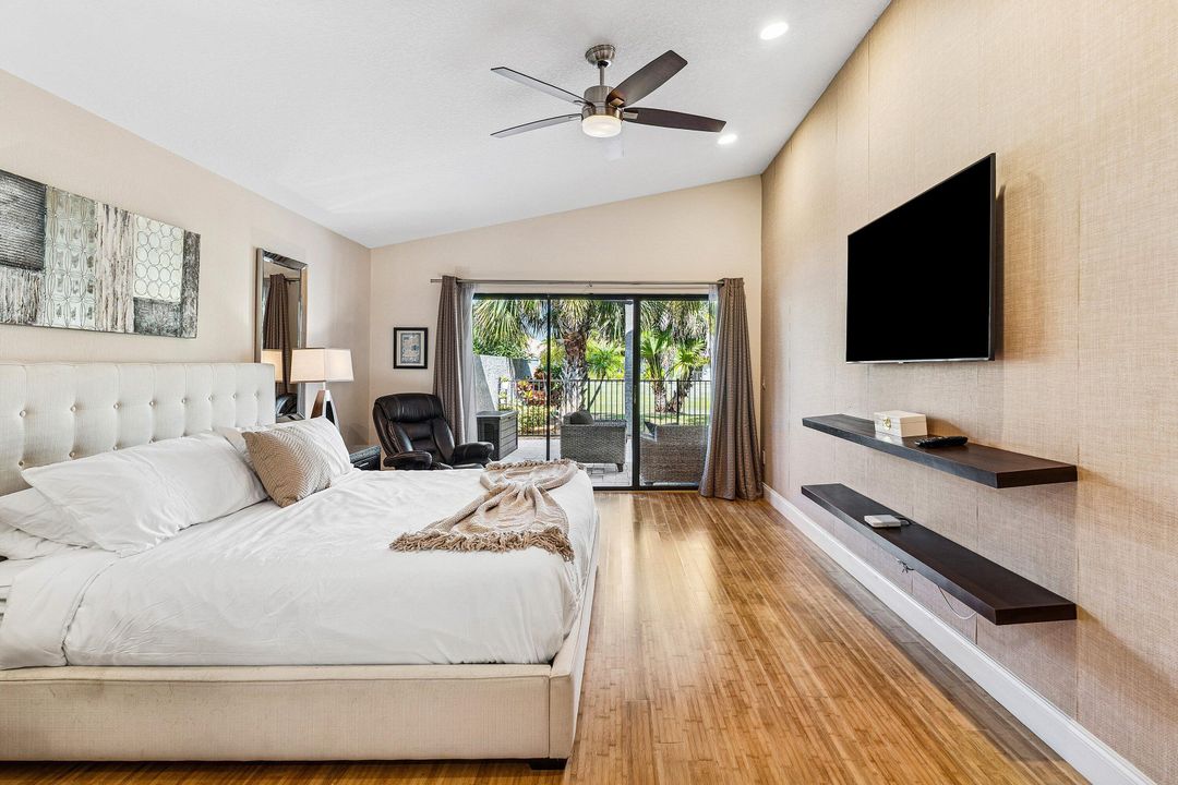 For Sale: $675,000 (2 beds, 2 baths, 1939 Square Feet)