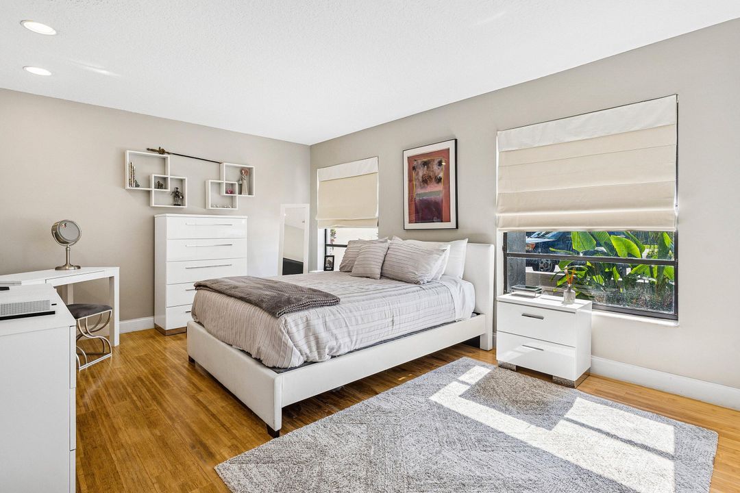 For Sale: $675,000 (2 beds, 2 baths, 1939 Square Feet)