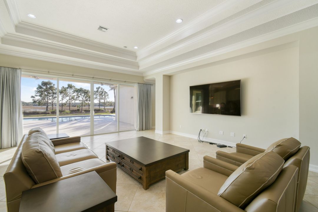 En Venta: $1,650,000 (3 camas, 3 baños, 3397 Pies cuadrados)