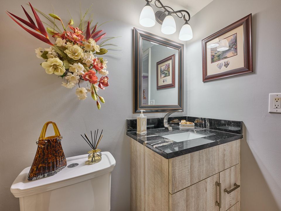 En Venta: $335,000 (3 camas, 2 baños, 1549 Pies cuadrados)