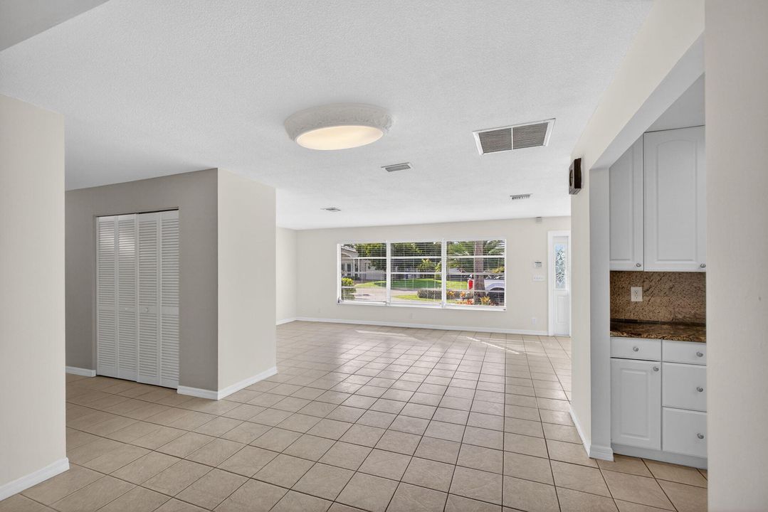 В аренду: $5,500 (4 спален, 2 ванн, 2041 Квадратных фут)