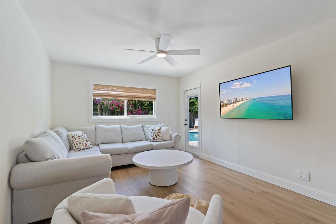 En Renta: $5,300 (3 camas, 2 baños, 1496 Pies cuadrados)