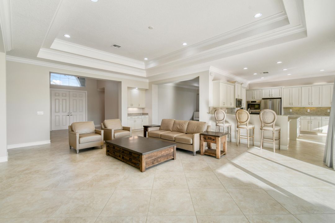 En Venta: $1,650,000 (3 camas, 3 baños, 3397 Pies cuadrados)