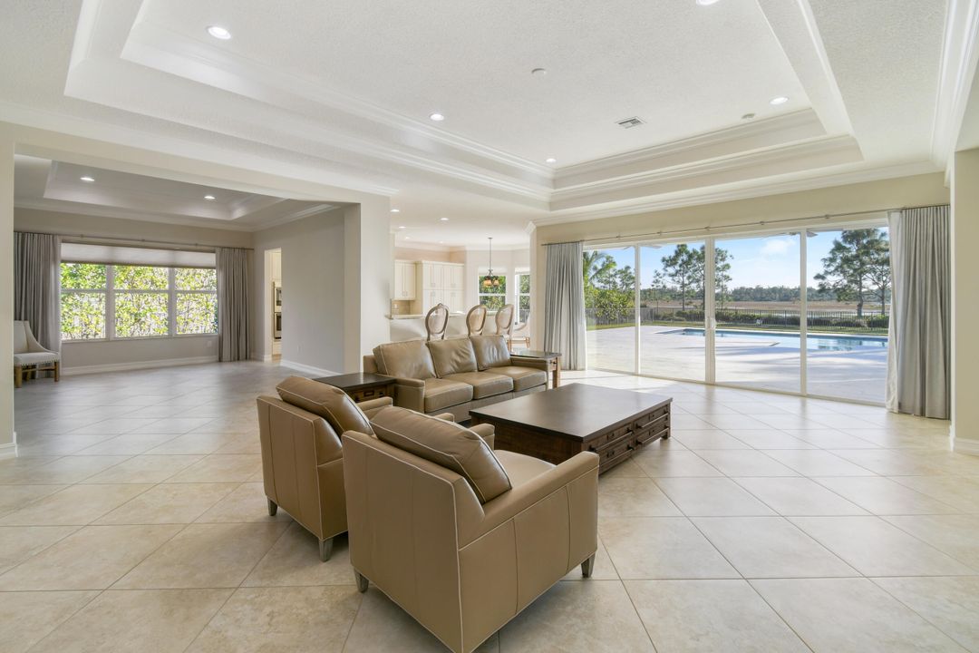 En Venta: $1,650,000 (3 camas, 3 baños, 3397 Pies cuadrados)