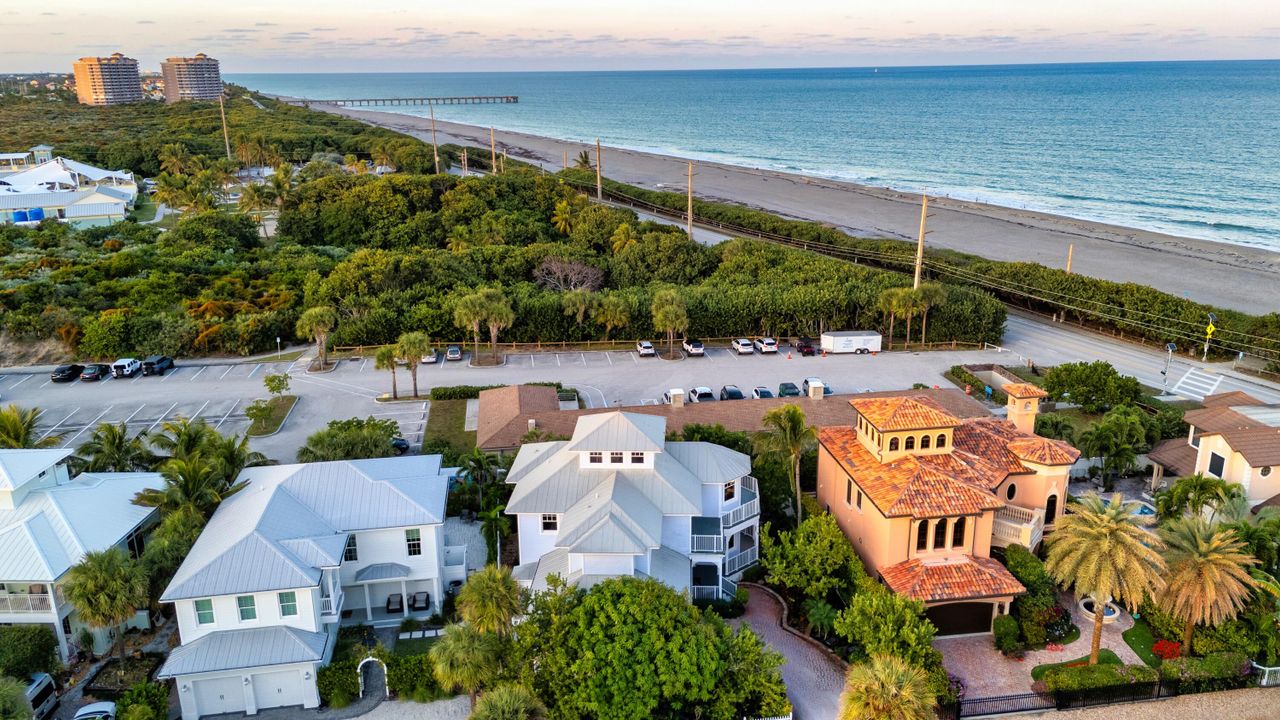 На продажу: $2,749,000 (3 спален, 3 ванн, 2773 Квадратных фут)