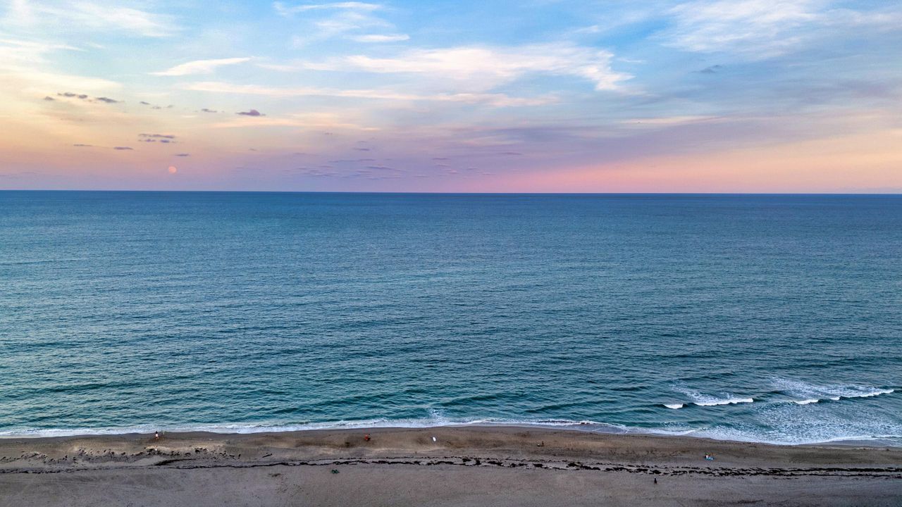 На продажу: $2,749,000 (3 спален, 3 ванн, 2773 Квадратных фут)