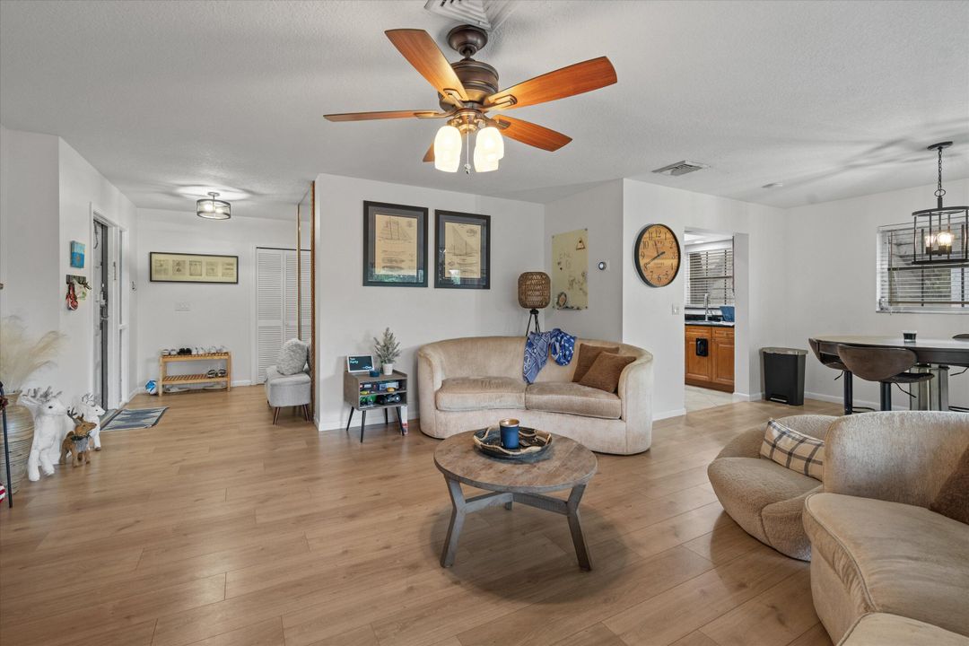 En Renta: $2,300 (2 camas, 2 baños, 1222 Pies cuadrados)