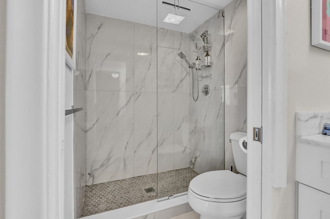 В аренду: $2,900 (2 спален, 2 ванн, 1294 Квадратных фут)