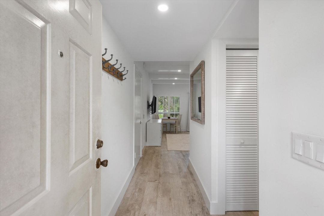 出租: $3,000 (1 贝兹, 1 浴室, 500 平方英尺)