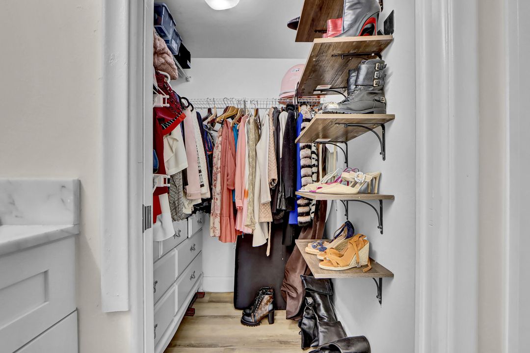 В аренду: $2,900 (2 спален, 2 ванн, 1294 Квадратных фут)