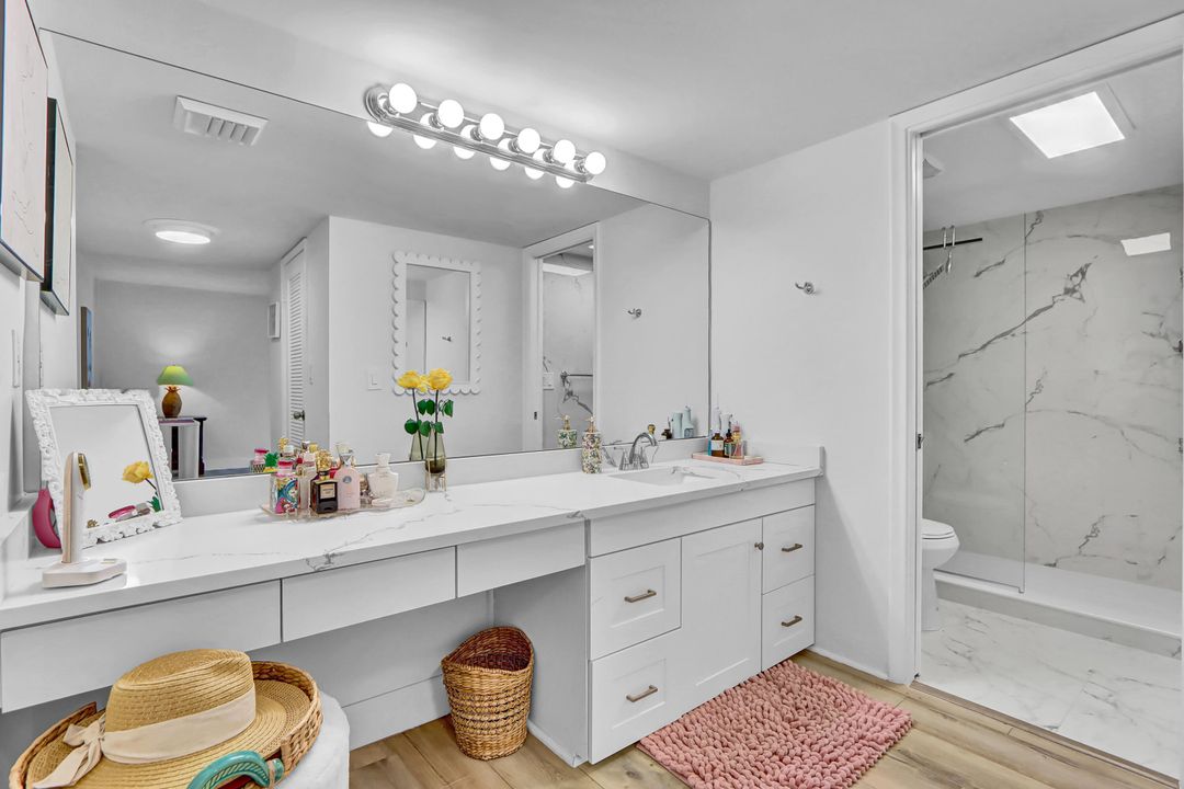 В аренду: $2,900 (2 спален, 2 ванн, 1294 Квадратных фут)