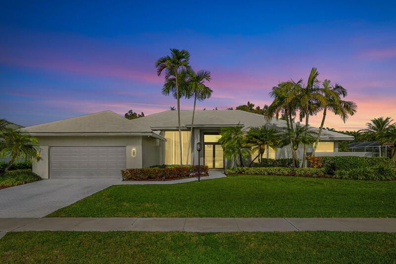 Active With Contract: $925,000 (3 beds, 2 baths, 2708 Square Feet)