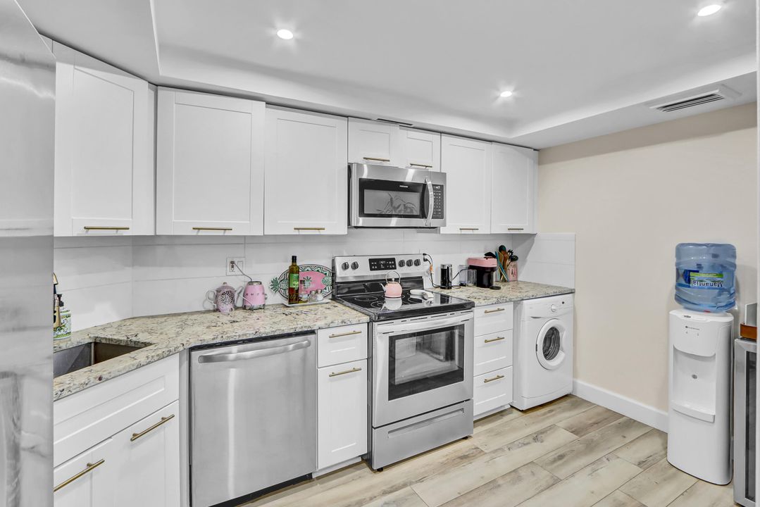 В аренду: $2,900 (2 спален, 2 ванн, 1294 Квадратных фут)